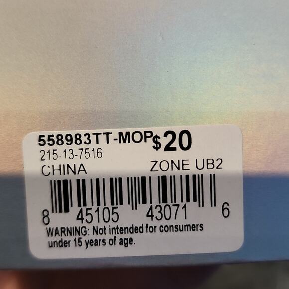 Nana Gift Bracelot New in Box 14k Gold Plated Cubic Zirconia Mother of Pearl - Picture 6 of 6